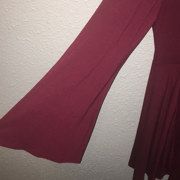Burgundy dress - Picture 3 of 3